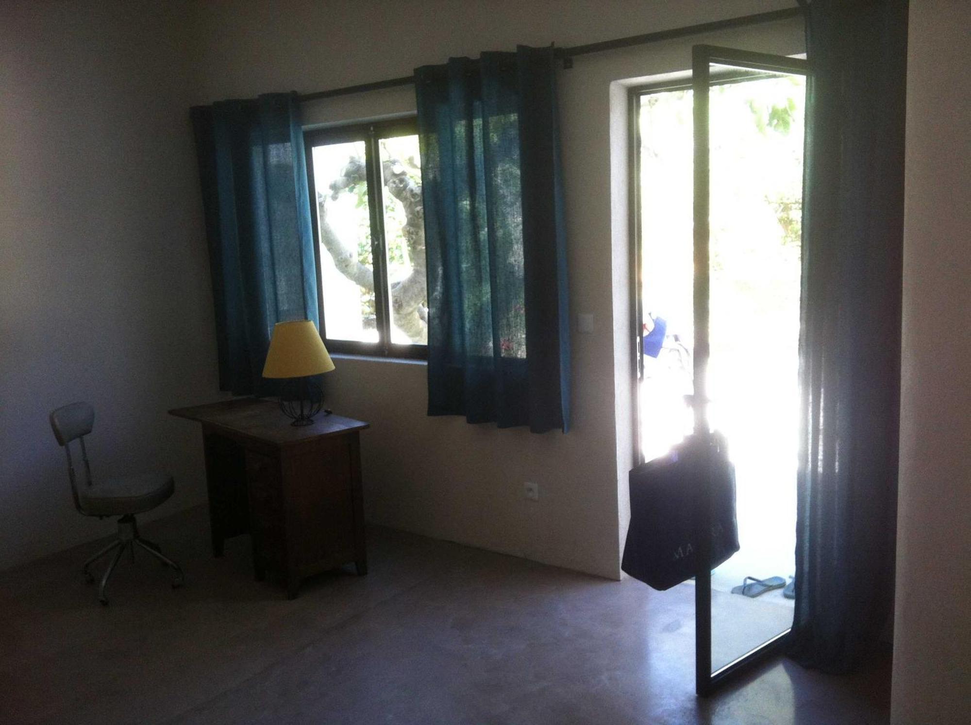 Du Cote De Chez Soi Otel La Ciotat Oda fotoğraf