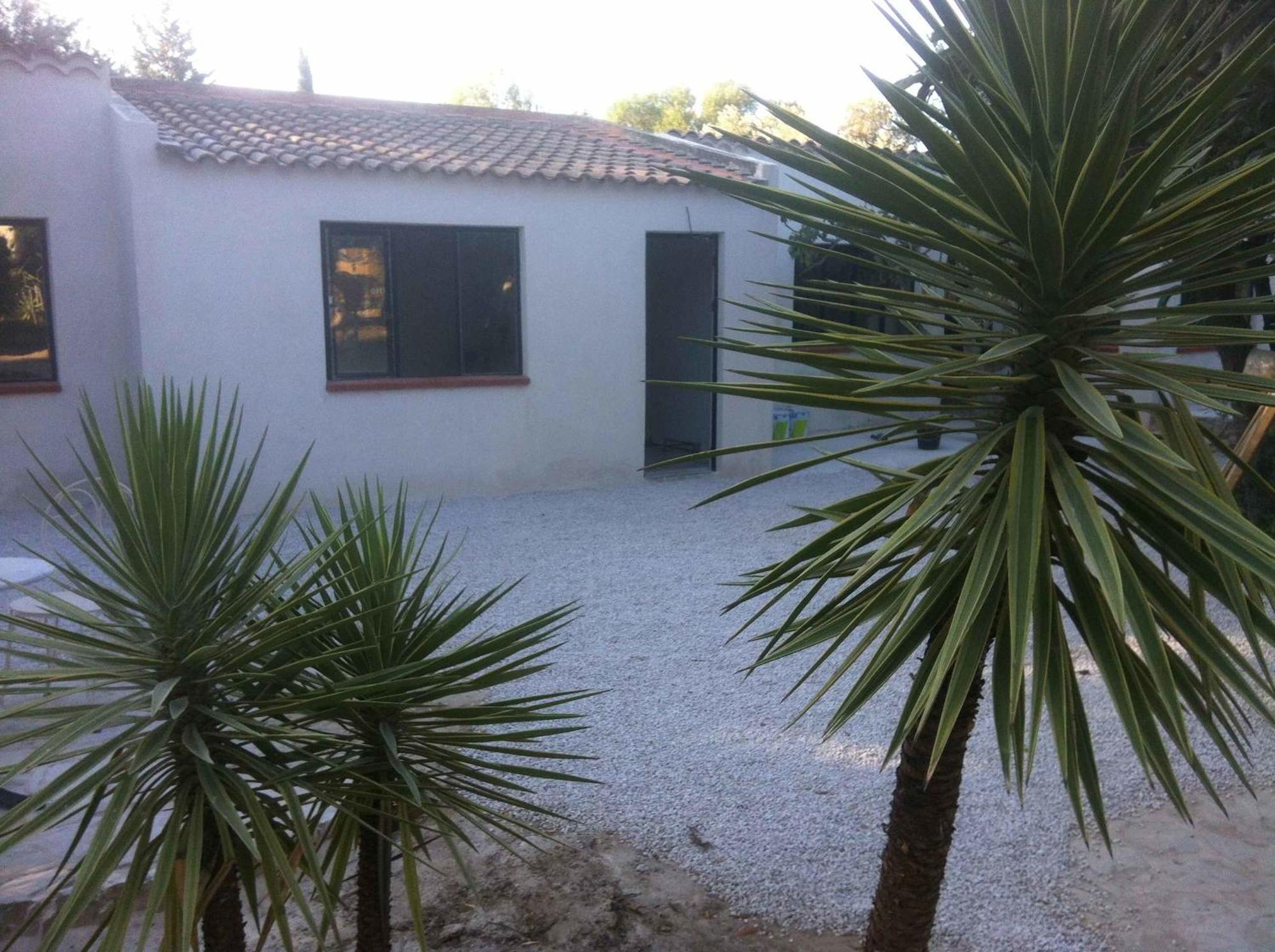 Du Cote De Chez Soi Otel La Ciotat Oda fotoğraf
