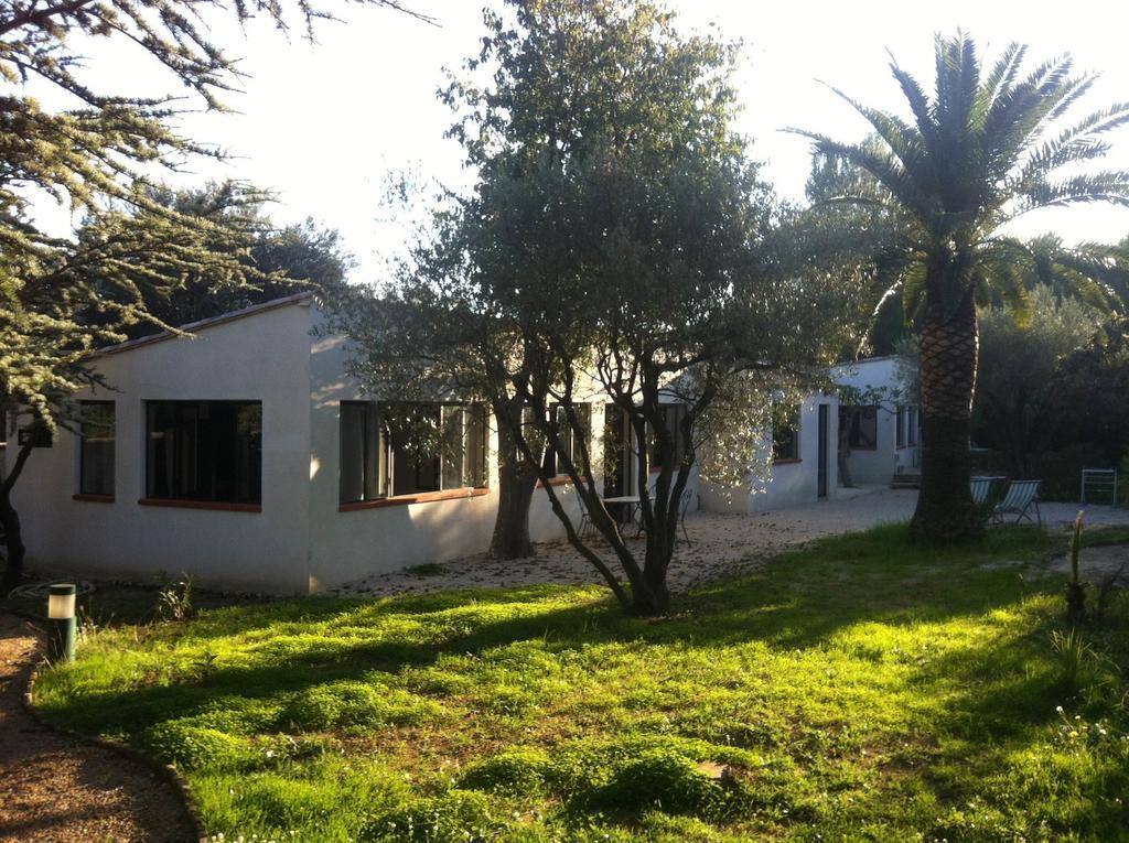 Du Cote De Chez Soi Otel La Ciotat Oda fotoğraf